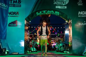 BIB: 5098
                            <button type="button" onclick="openModal(24864021)" class="btn btn-primary btn-sm float-right btn-popup" data-toggle="modal" data-target=".modal-high-quality">
                        <i class="fas fa-shopping-cart"></i> Add to Cart
                    </button>
                                            <button type="button" onclick="isThisMe(24864021, true)" class="btn btn-success btn-sm float-right btn-popup btn-isme hidden" data-toggle="tooltip" data-placement="bottom" title="นี่คือรูปของคุณใช่ไหม คลิกที่นี่เพื่อเอาเข้าอัลบั้ม">
                        <i class="fas fa-plus"></i> Add to album
                    </button>
                    <button type="button" onclick="isThisMe(24864021, false)" class="btn btn-warning btn-sm float-right btn-popup btn-isnotme hidden">
                        <i class="fas fa-ban"></i> Remove from album
                    </button>